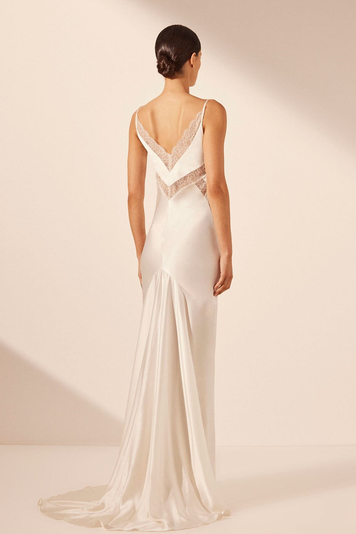 LA LUNE CUMULUS SILK PLUNGED LACE GOWN - IVORY
