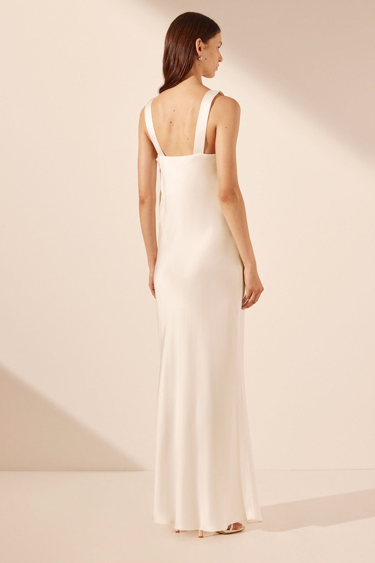 LA LUNE CUMULUS SILK PLUNGED LACE NECK GOWN - IVORY