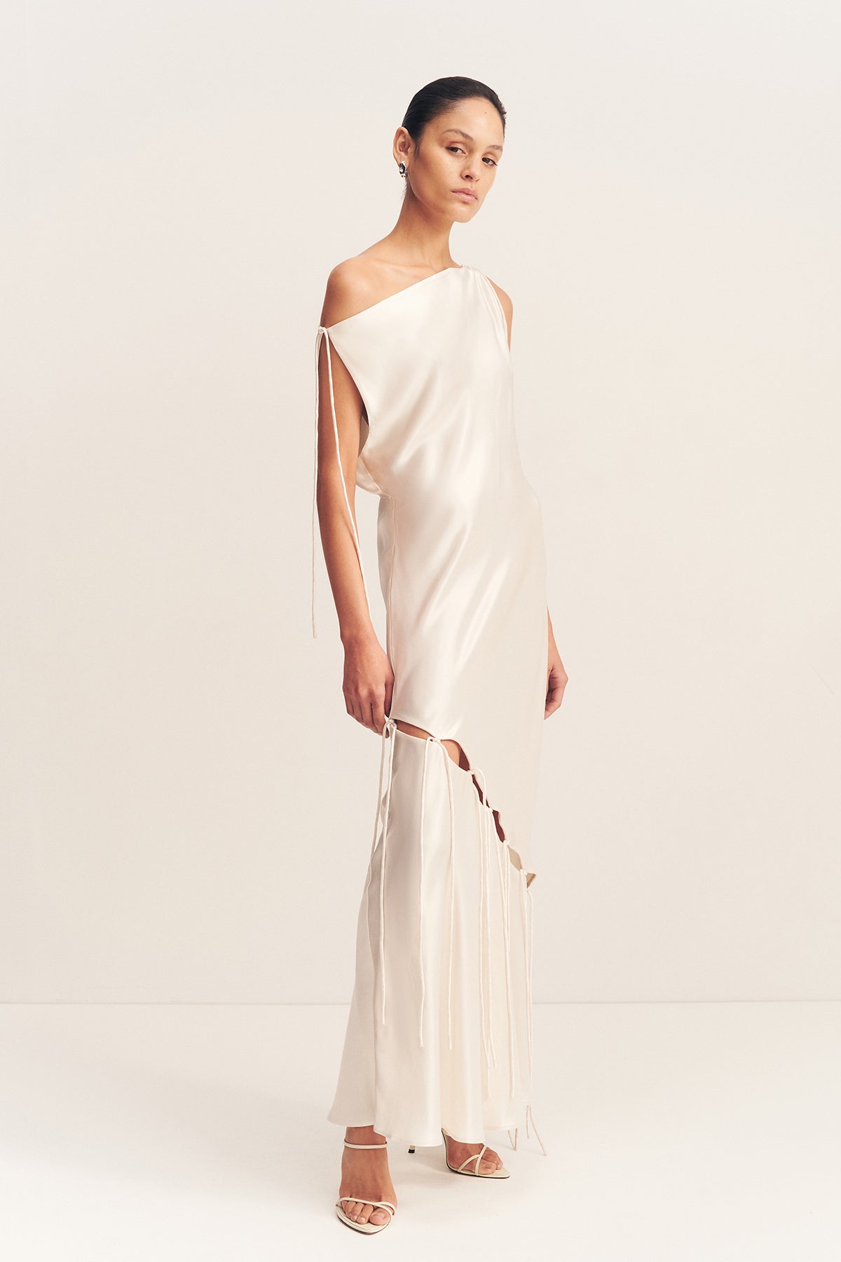 SAVANNA TIE MAXI DRESS - IVORY