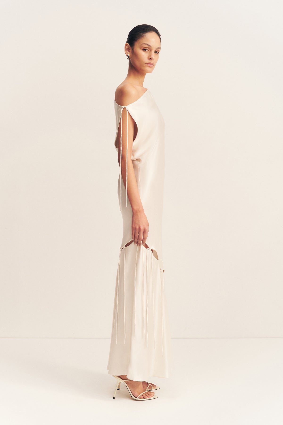 SAVANNA TIE MAXI DRESS - IVORY
