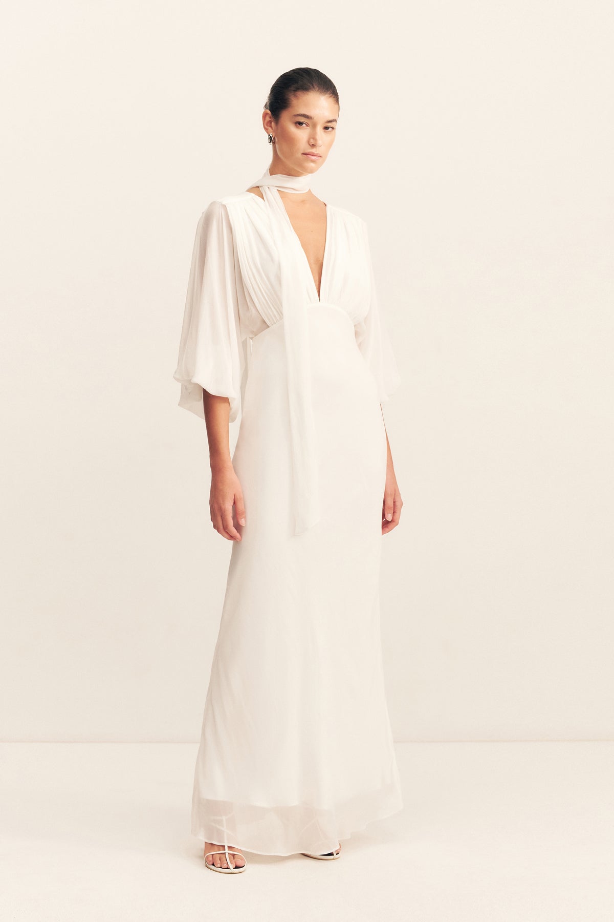 LIRA PLUNGE BALLOON SLEEVE MAXI DRESS - IVORY