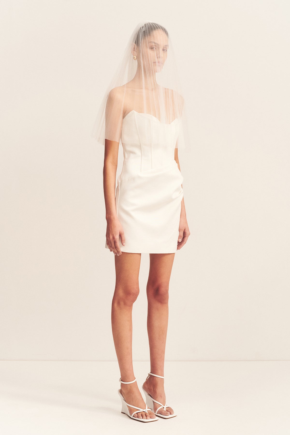 CIRRUS PLEATED VEIL