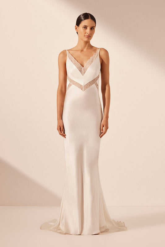LA LUNE CUMULUS SILK PLUNGED LACE GOWN - IVORY