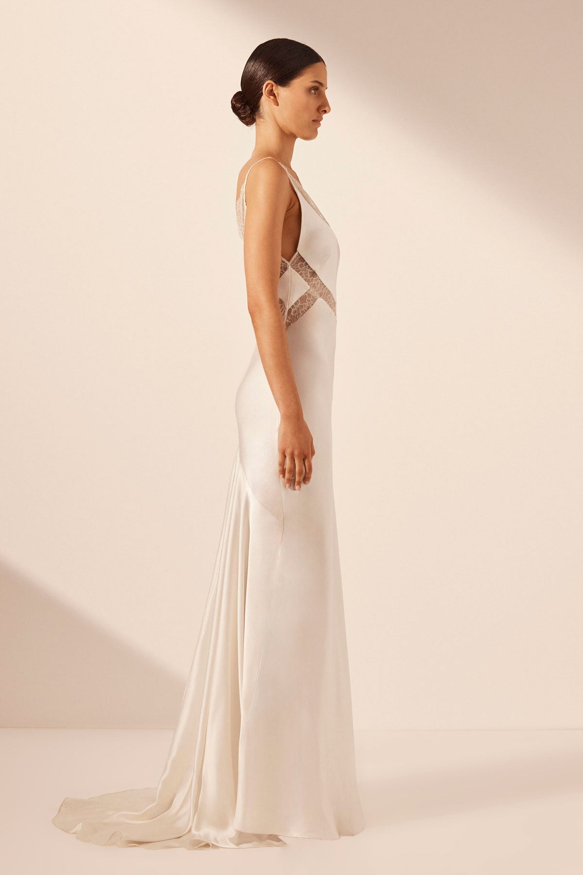 LA LUNE CUMULUS SILK PLUNGED LACE GOWN - IVORY